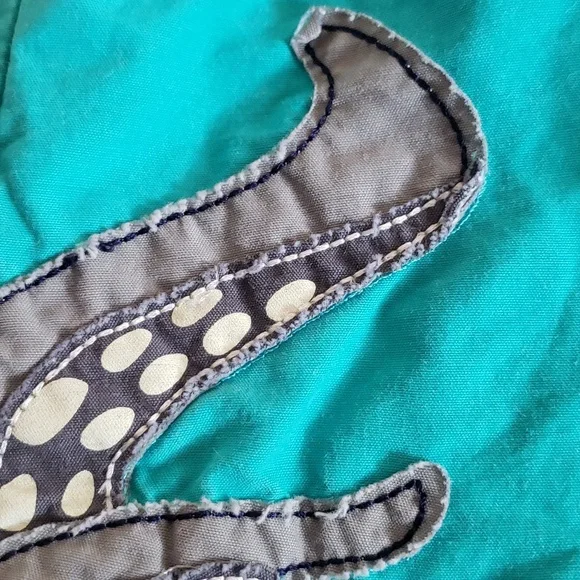 Baby Gap boy swim trunks 18-24m 💚 - Picture 2 of 3